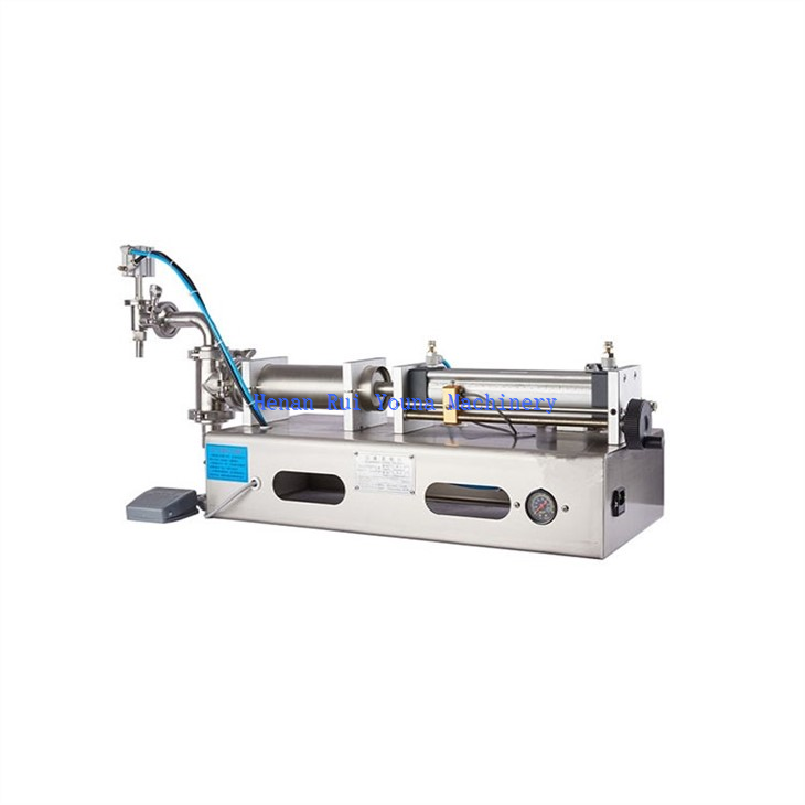 Semi automatic water bottling machine (4)
