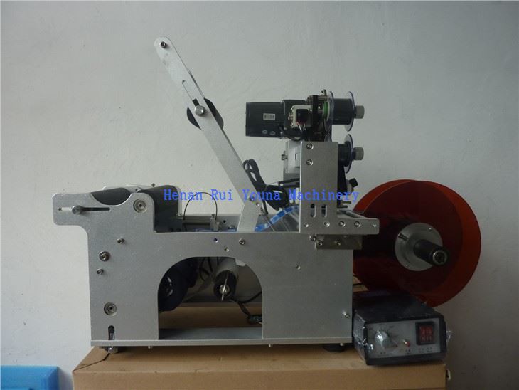 semi automatic labeling machine for round bottle (2)