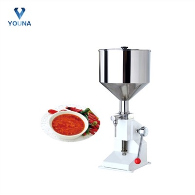 Small Volume Automatic Bottle Filling Capping and Labeling Machine